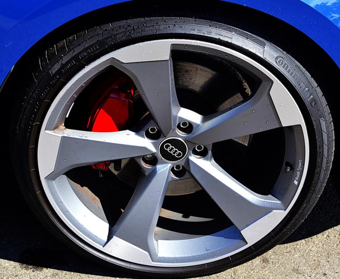 2023 Audi A5 Progressiv 45 TFSI quattro S-LINE Photo