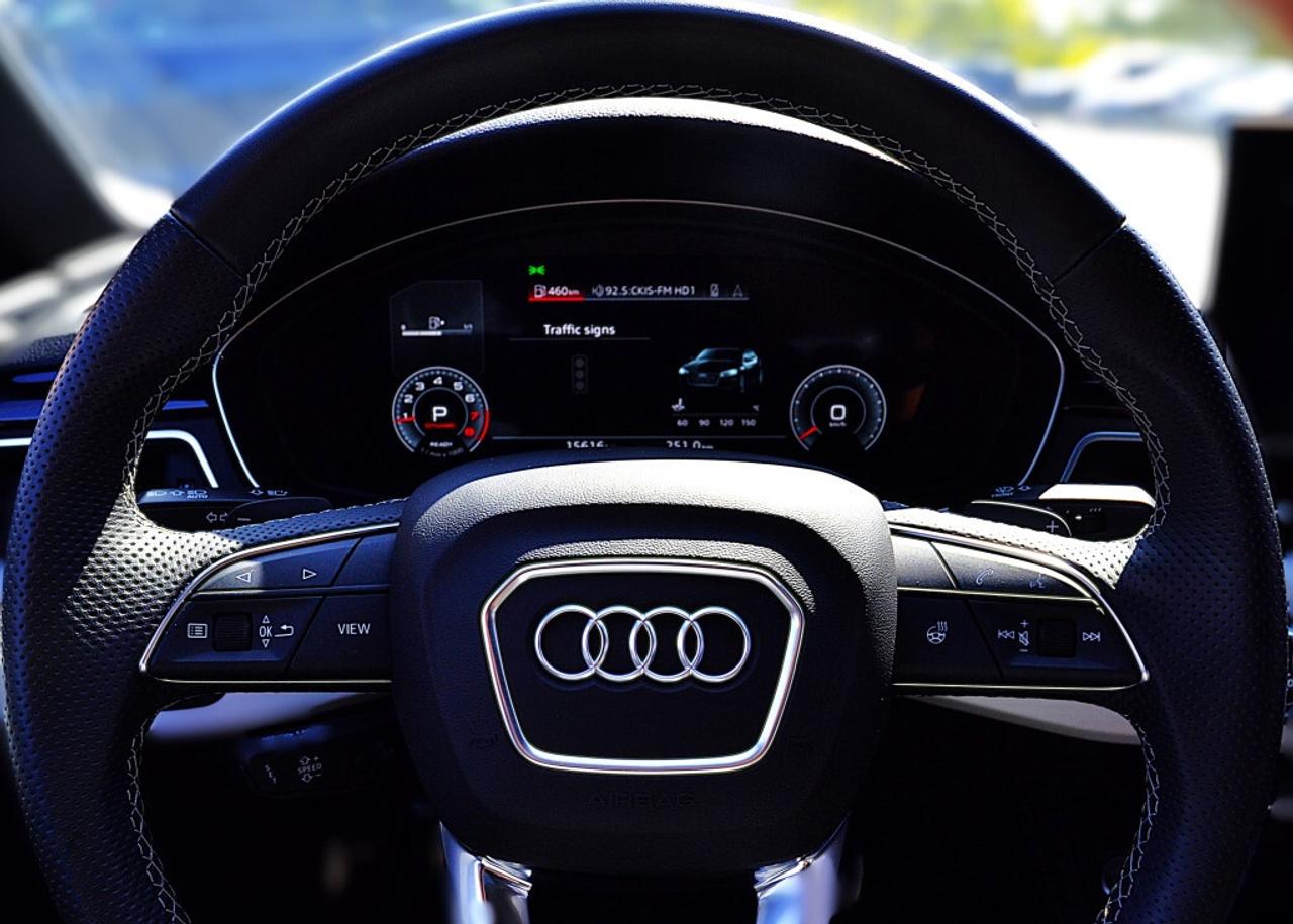 2023 Audi A5 Progressiv 45 TFSI quattro S-LINE Photo