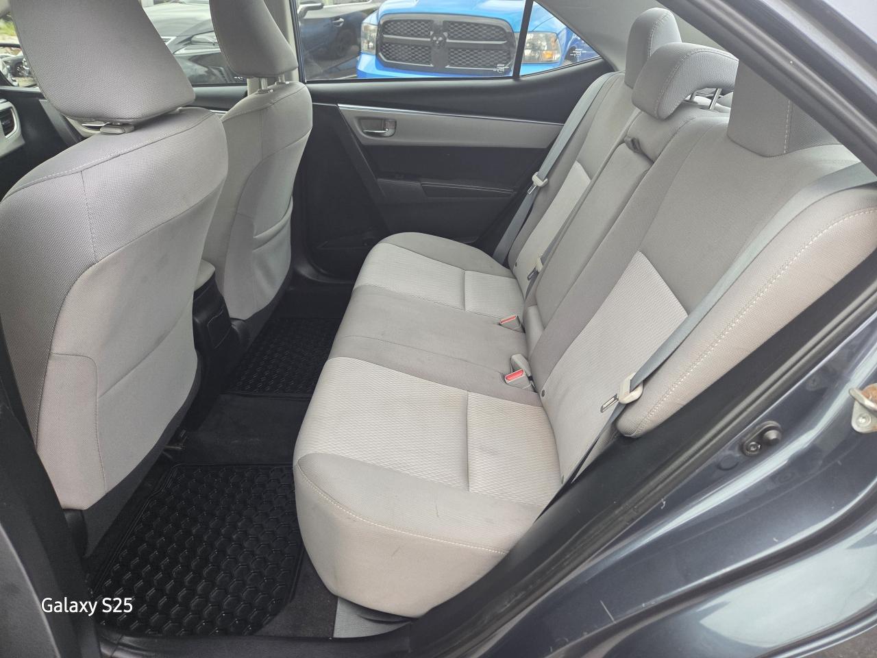 2015 Toyota Corolla LE AUTO AIR BLUE TOOTH REAR VIEW CAMERA $ 11,988.0 Photo