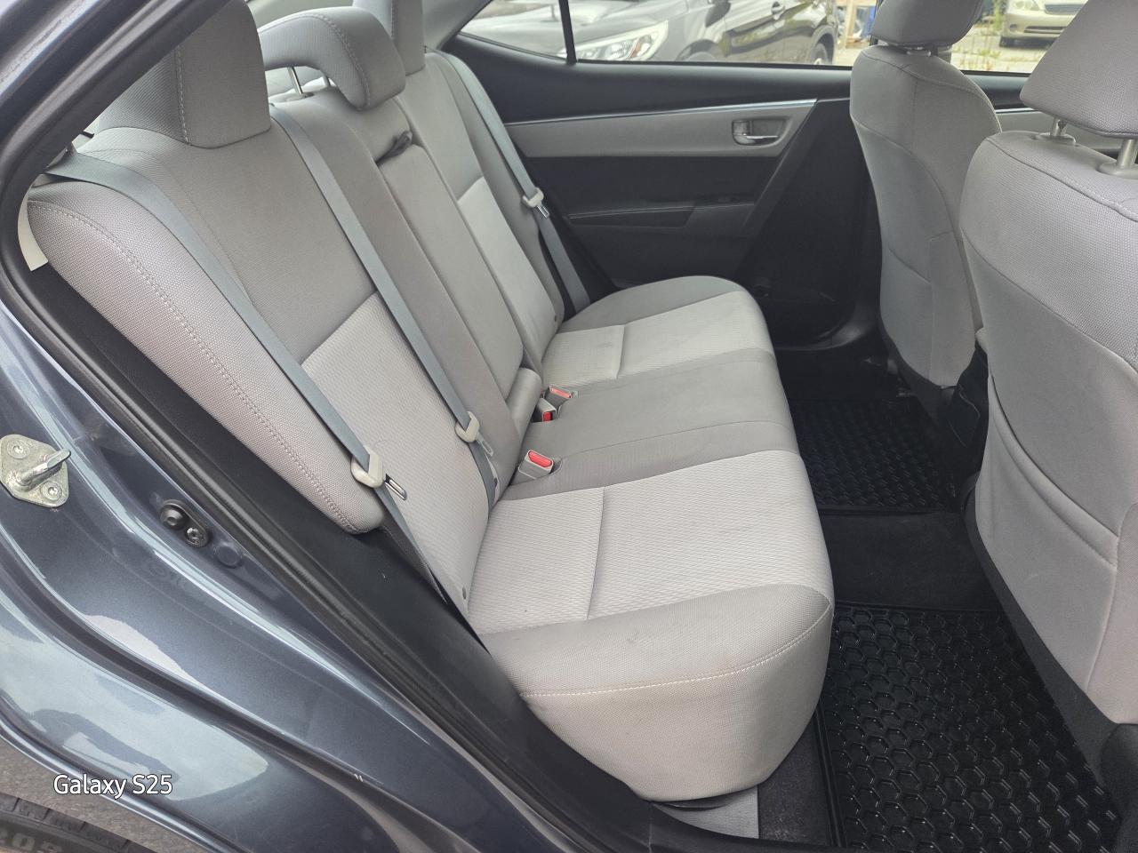 2015 Toyota Corolla LE AUTO AIR BLUE TOOTH REAR VIEW CAMERA $ 11,988.0 Photo