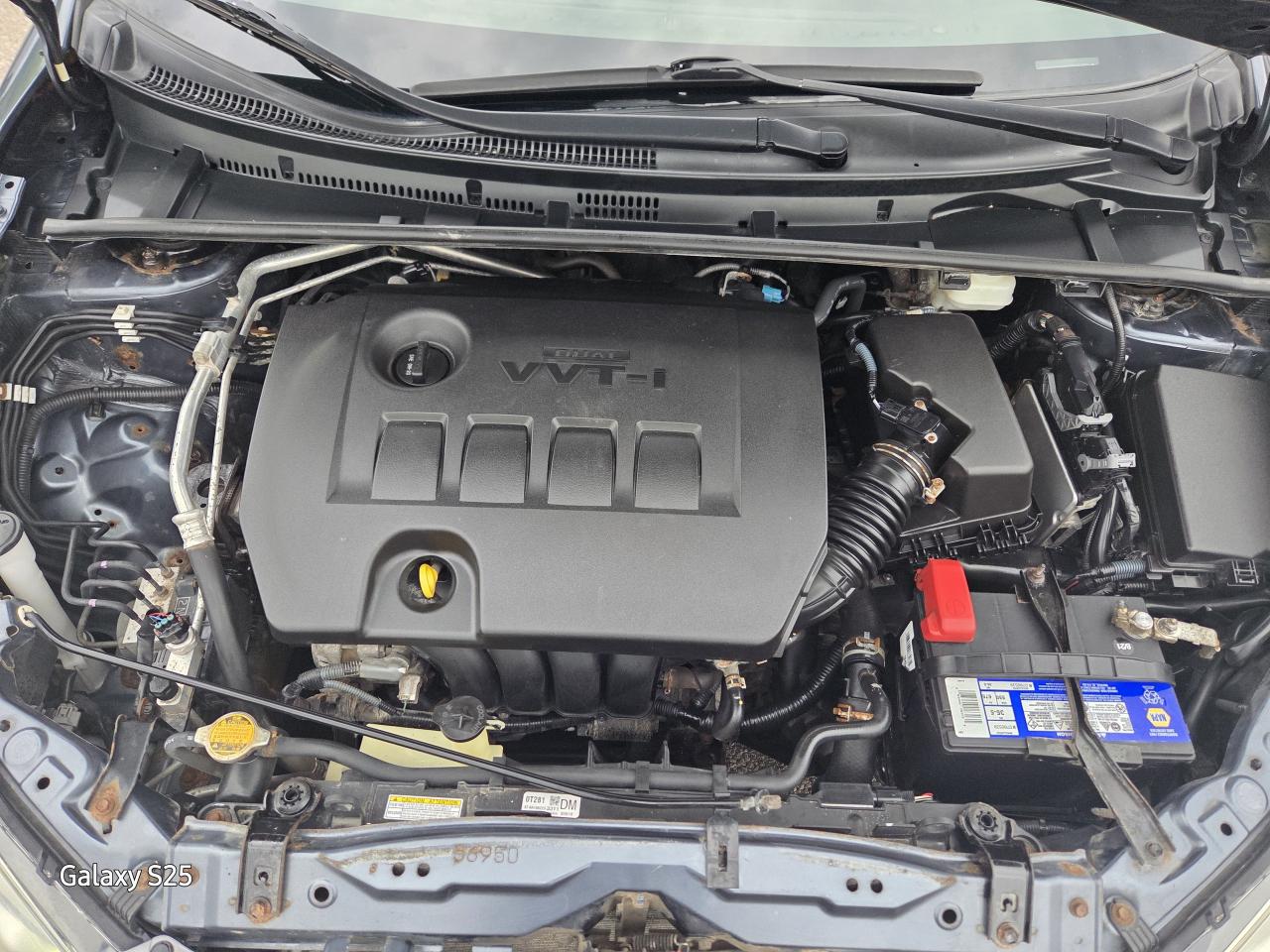 2015 Toyota Corolla LE AUTO AIR BLUE TOOTH REAR VIEW CAMERA $ 11,988.0 Photo