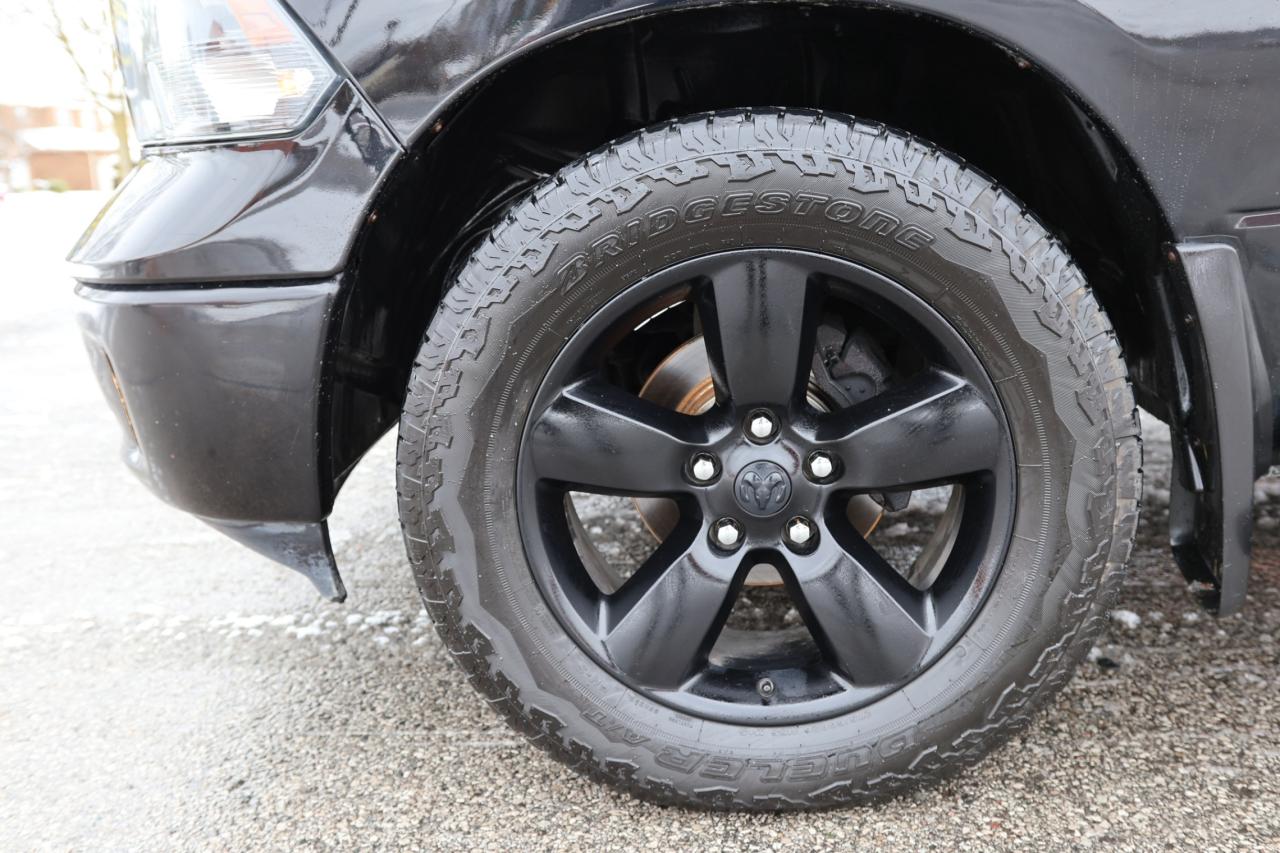 2019 RAM 1500 Classic CLASSIC-4WD-5.7L HEMI/CREWCAB/CARPLAY/P SEAT/B CAM Photo4