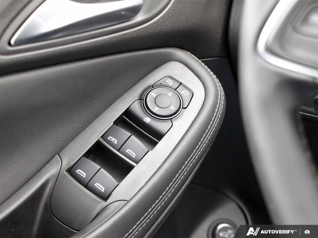 2024 Buick Encore GX Sport TouringSPORT TOURING, AWD, HEATED LEATHER, 1 Photo