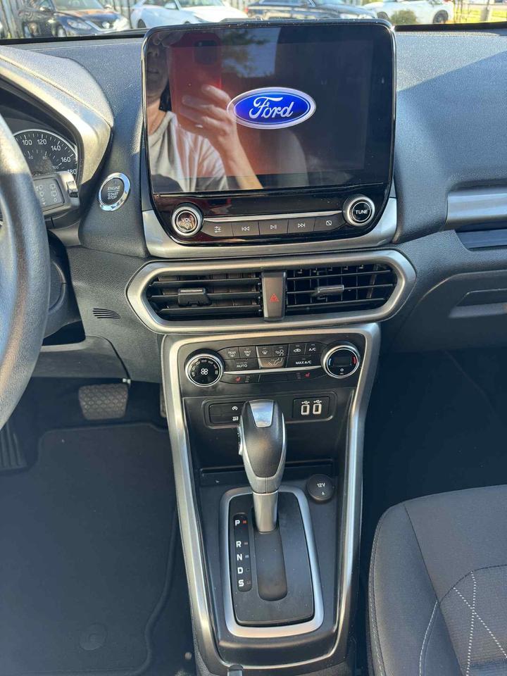 2020 Ford EcoSport SE FWD Photo