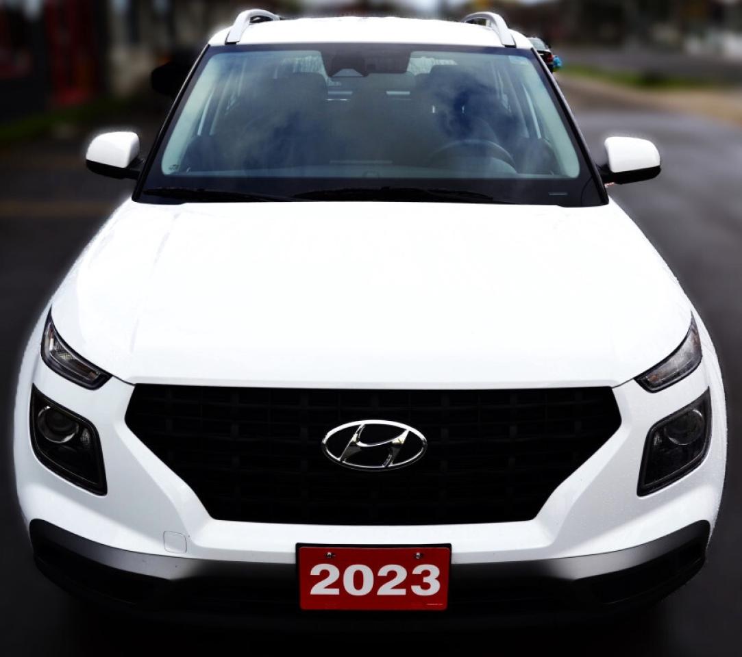2023 Hyundai Venue SEL Photo