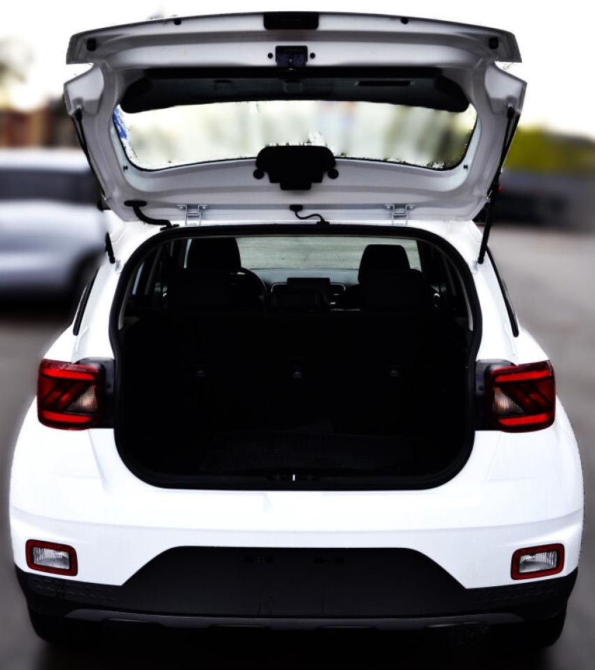 2023 Hyundai Venue SEL I 1 OWNER I NO ACCIDENT I VERY CLEAN Photo