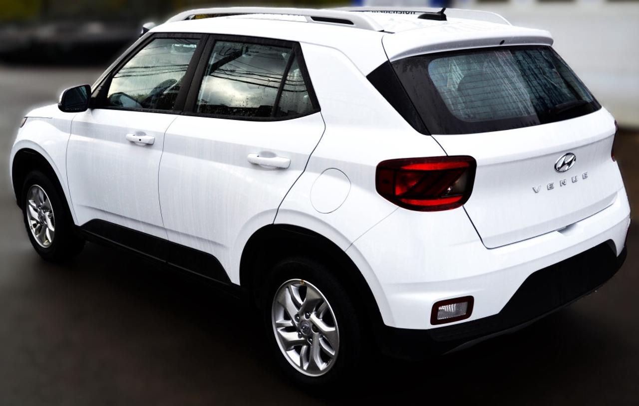 2023 Hyundai Venue SEL I 1 OWNER I NO ACCIDENT I VERY CLEAN Photo