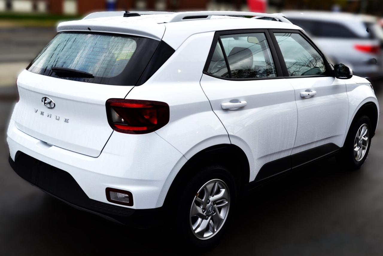 2023 Hyundai Venue SEL I 1 OWNER I NO ACCIDENT I VERY CLEAN Photo4