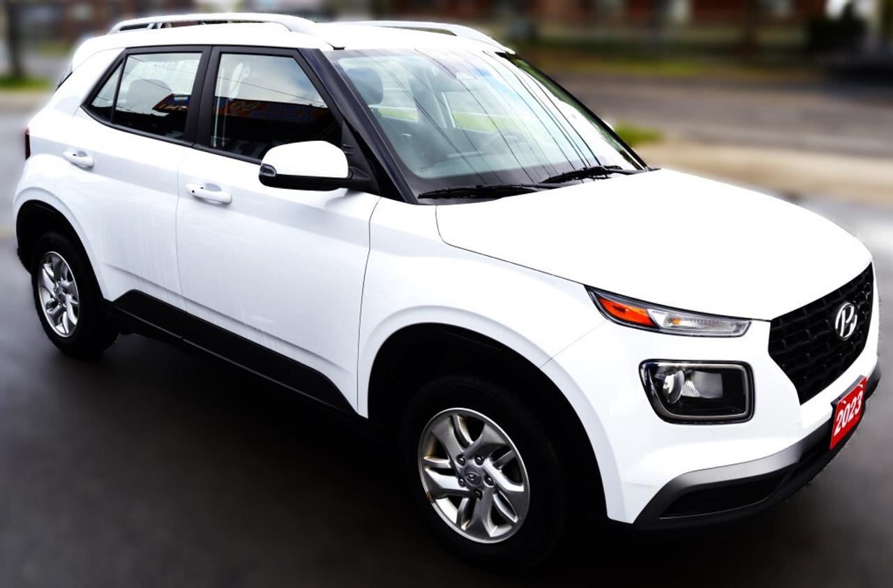 2023 Hyundai Venue SEL I 1 OWNER I NO ACCIDENT I VERY CLEAN Photo