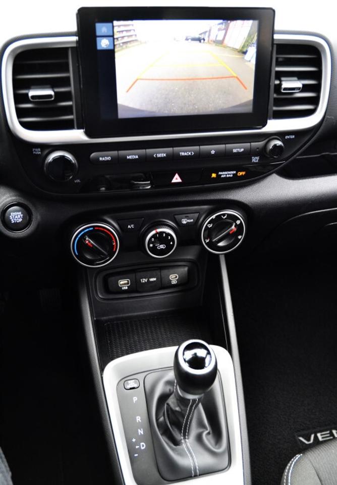 2023 Hyundai Venue SEL I 1 OWNER I NO ACCIDENT I VERY CLEAN Photo