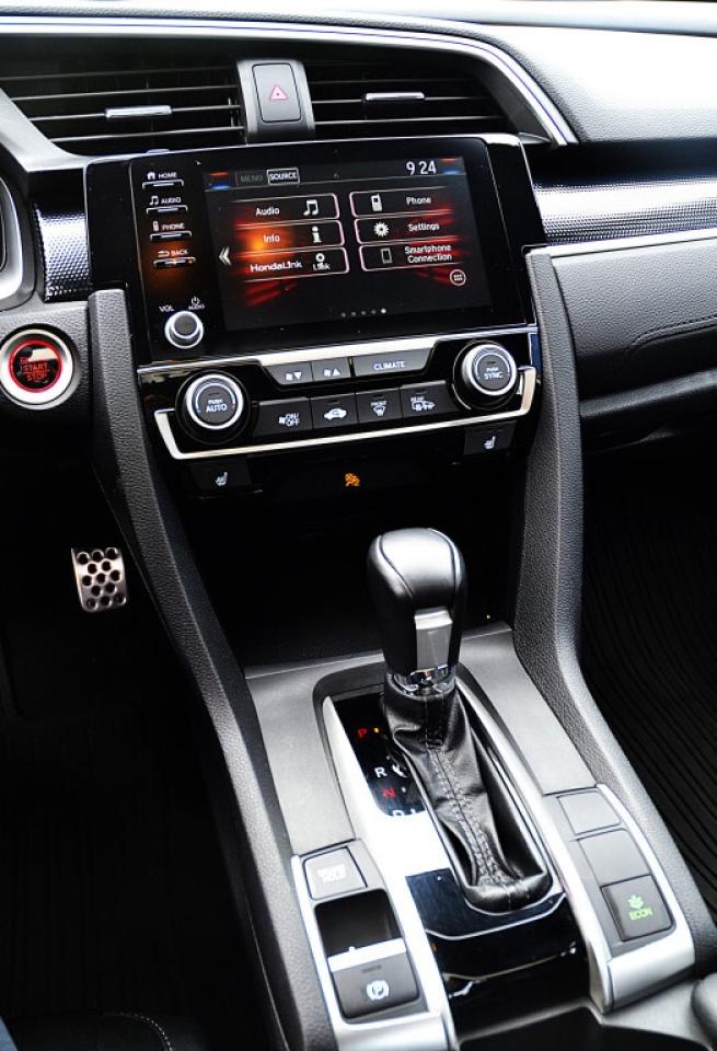 2020 Honda Civic Sedan Sport CVT Photo