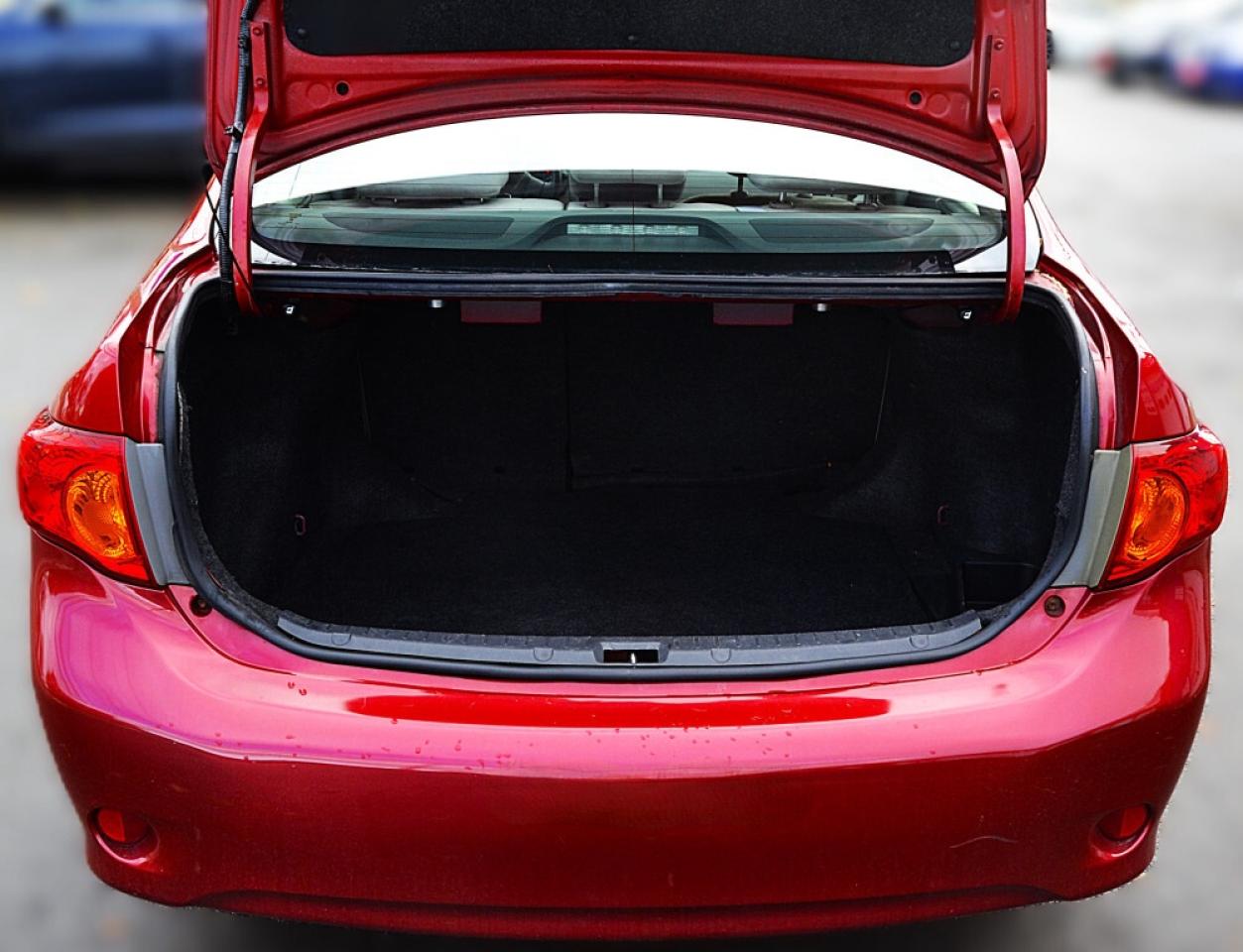 2009 Toyota Corolla Base 4dr Sedan Photo