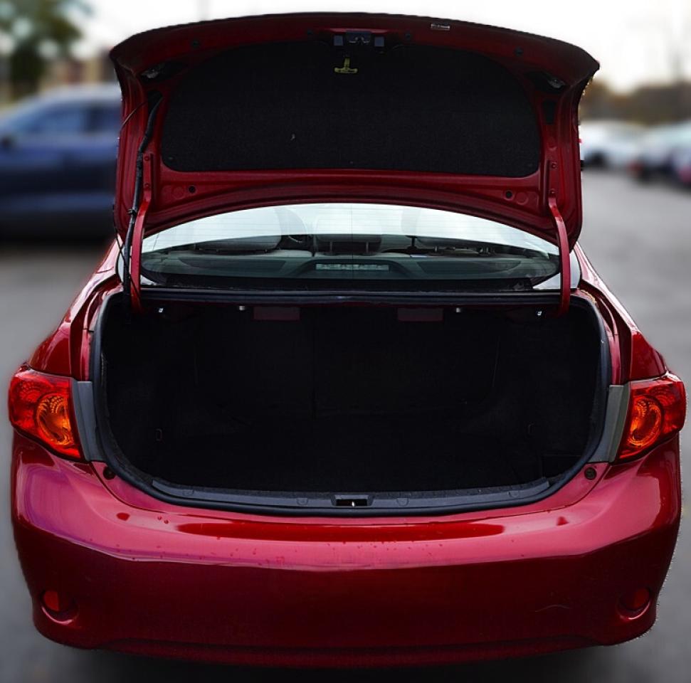 2009 Toyota Corolla Base 4dr Sedan Photo