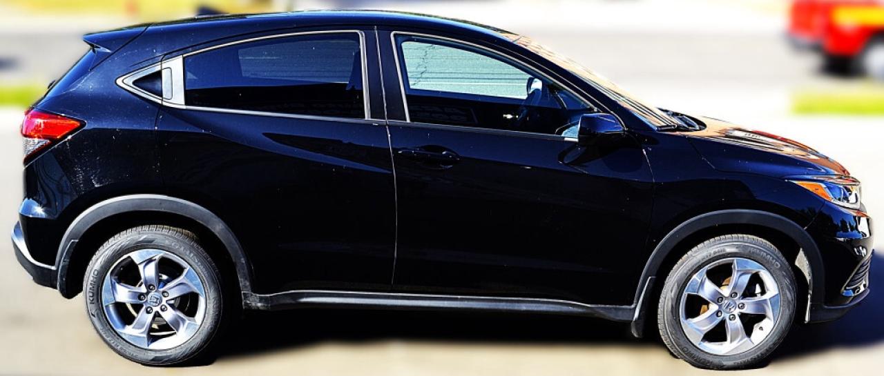 2022 Honda HR-V LX 4dr SUV (1.8L 4cyl CVT) Photo