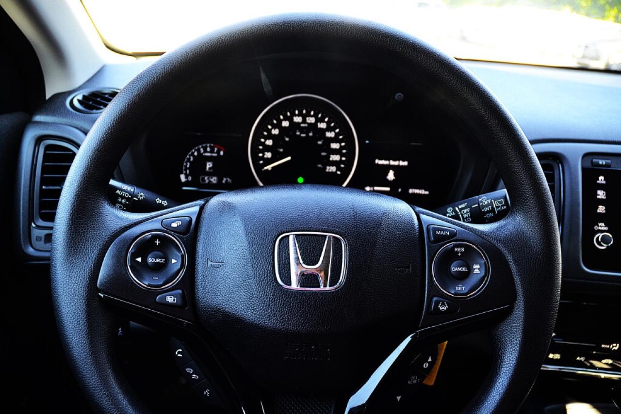 2022 Honda HR-V LX FWD I DEALER MAINTANED I 1 OWNER I NO ACCIDENT Photo