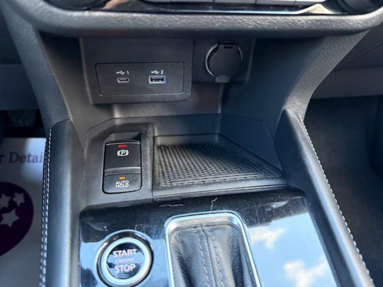 2021 Nissan Kicks SV, APPLE CARPLAY, HEATED SEATS, PUSH BUTTON, SIRI Photo
