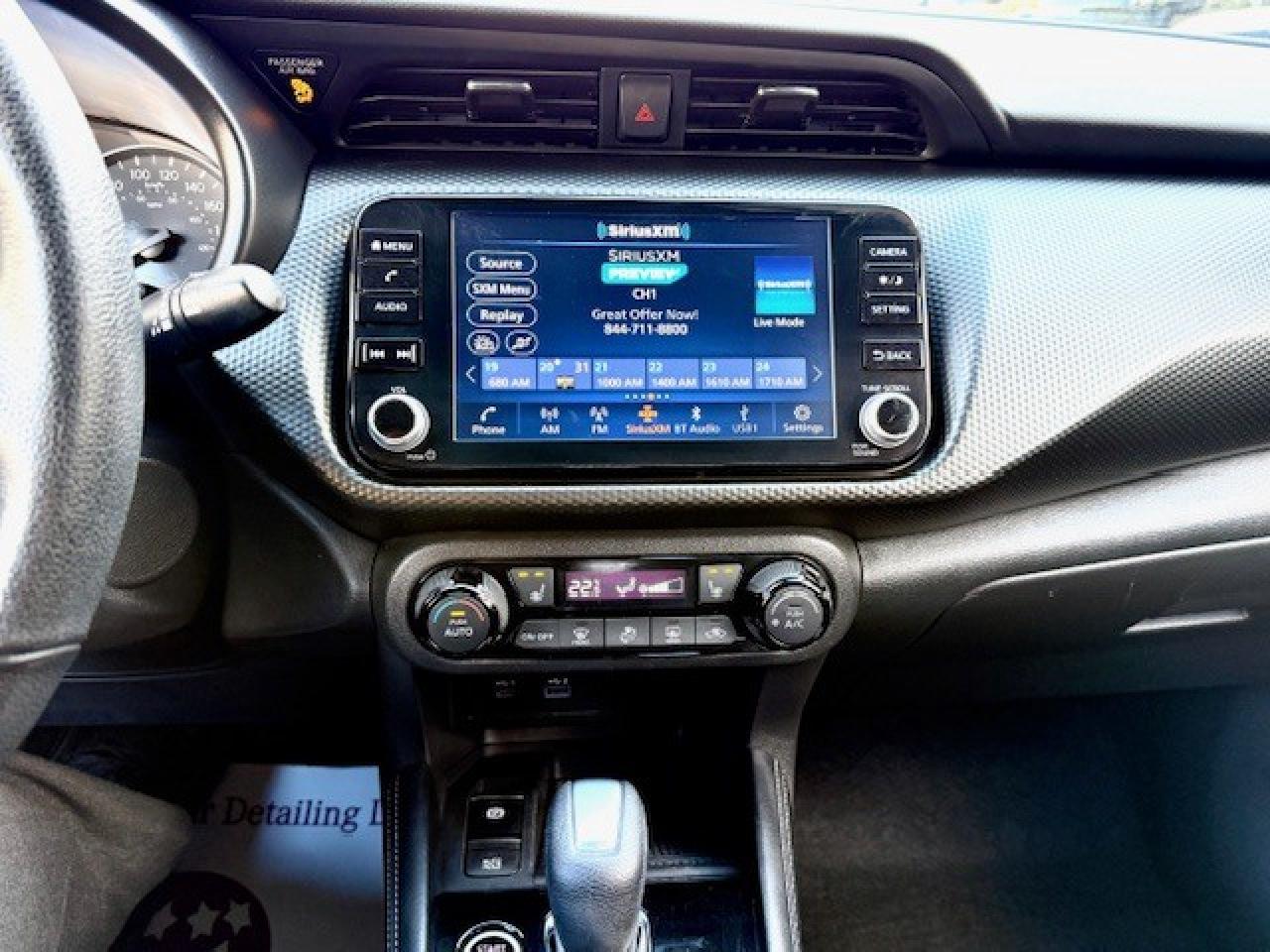 2021 Nissan Kicks SV, APPLE CARPLAY, HEATED SEATS, PUSH BUTTON, SIRI Photo