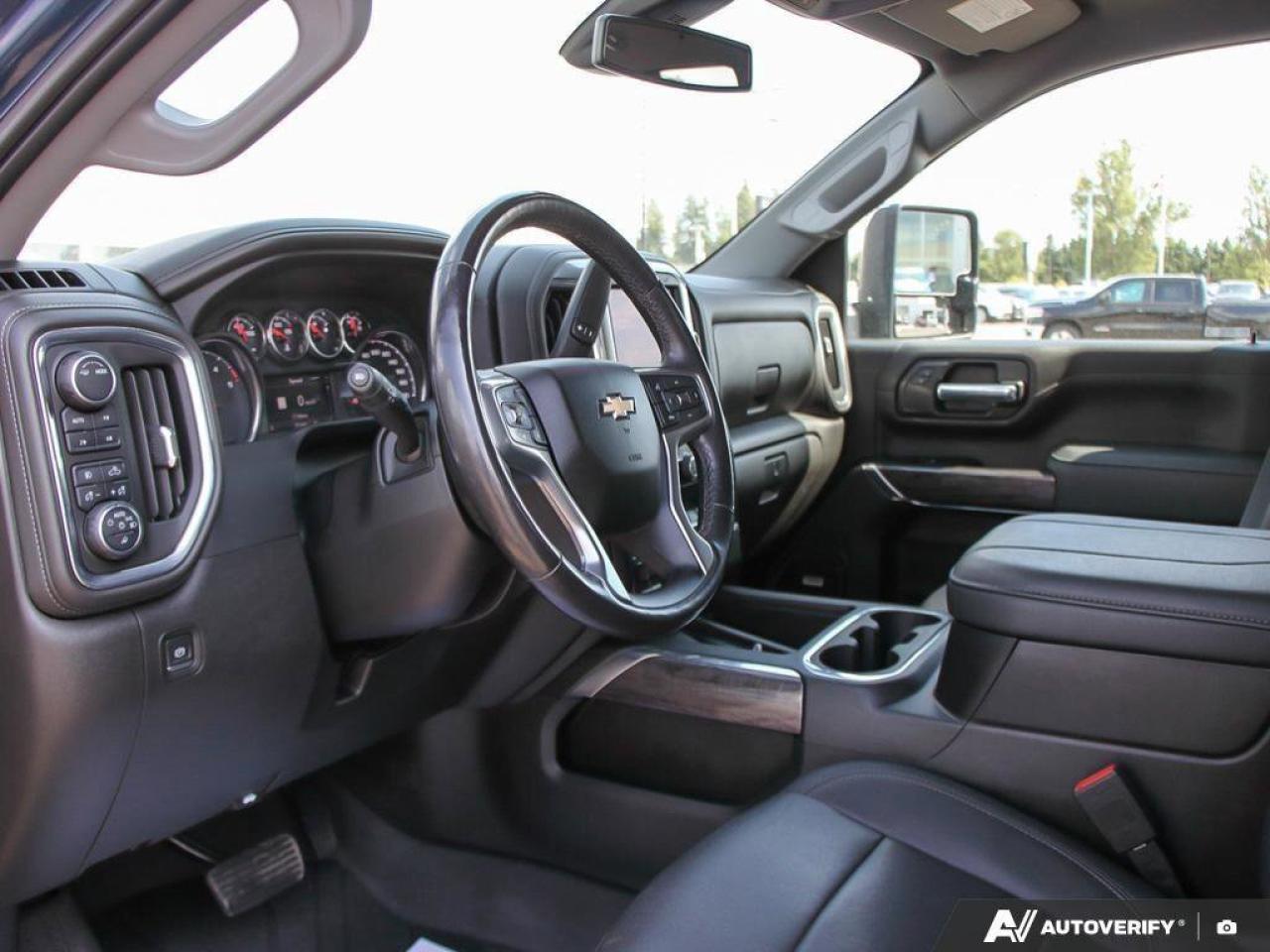 2023 Chevrolet SILVERADO 2500HD LTZLTZ DURAMAX, DOUBLE, 4X4, NAV, HTD/COOL, 1-OWNE Photo