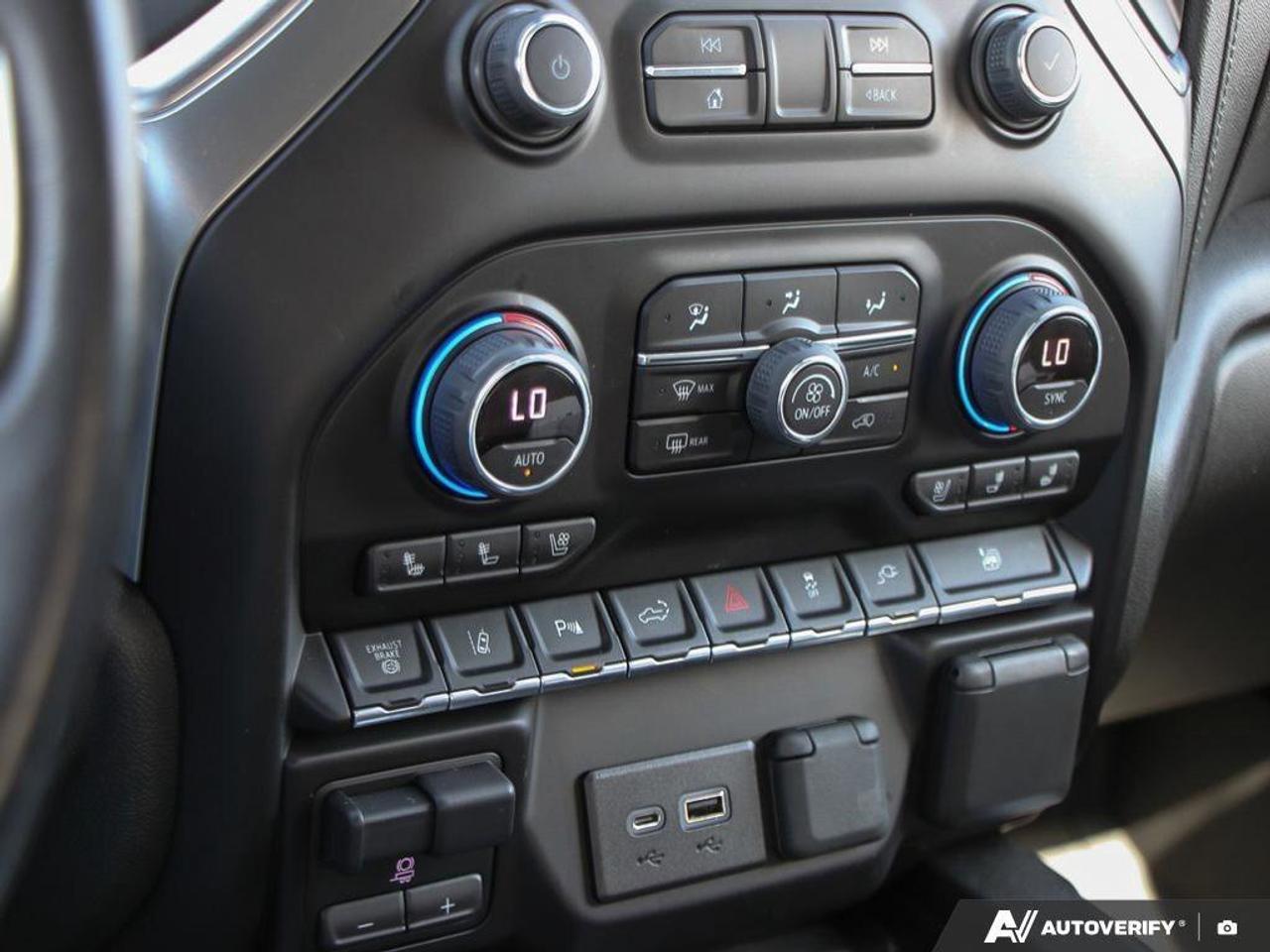 2023 Chevrolet SILVERADO 2500HD LTZLTZ DURAMAX, DOUBLE, 4X4, NAV, HTD/COOL, 1-OWNE Photo