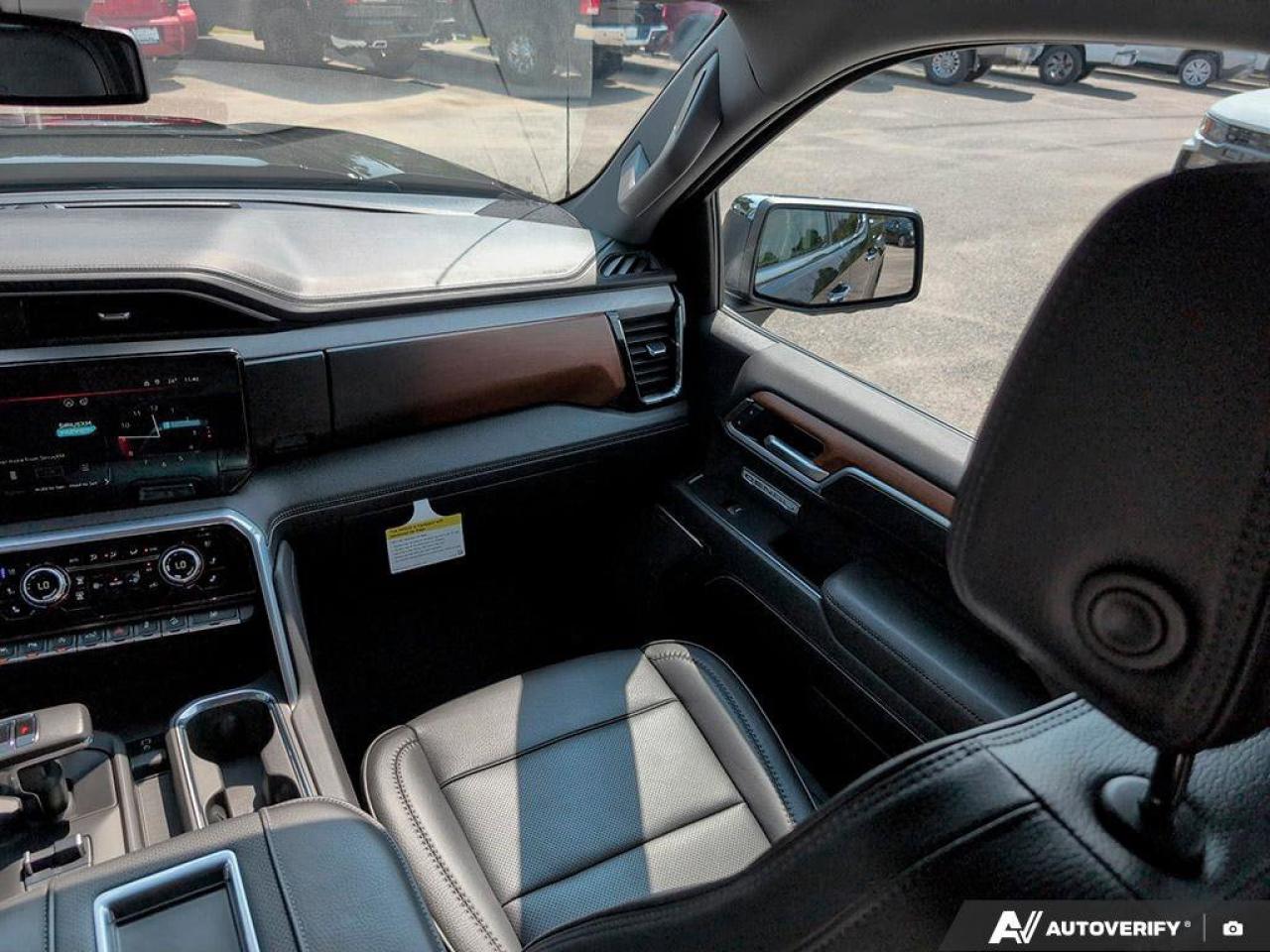 2022 GMC Sierra 1500 DenaliDenali   Remote Start   Trailer Brake Contro Photo