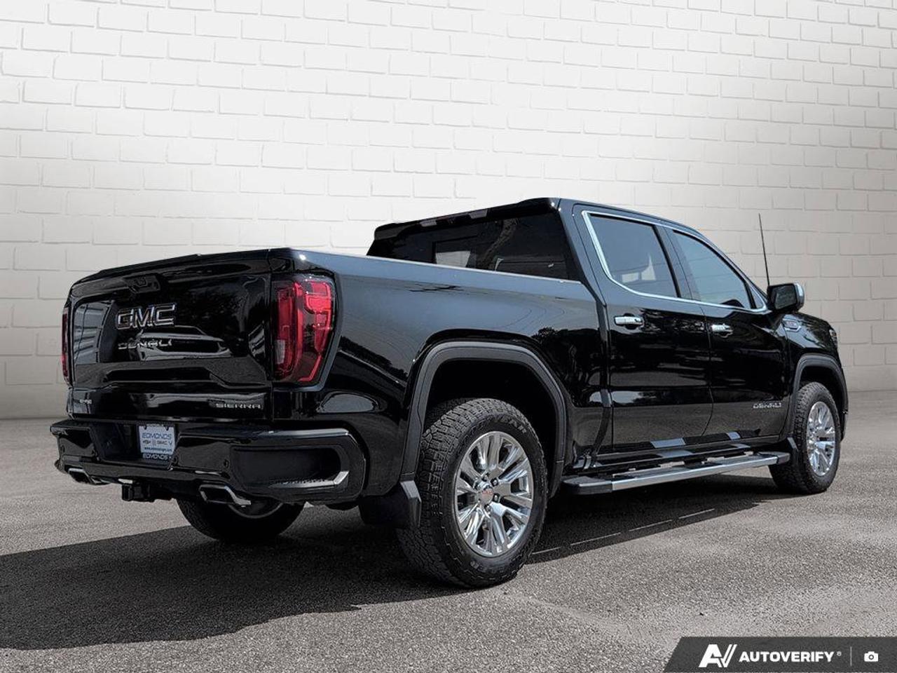 2022 GMC Sierra 1500 DenaliDenali   Remote Start   Trailer Brake Contro Photo4