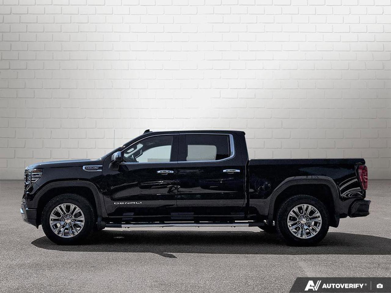 2022 GMC Sierra 1500 DenaliDenali   Remote Start   Trailer Brake Contro Photo