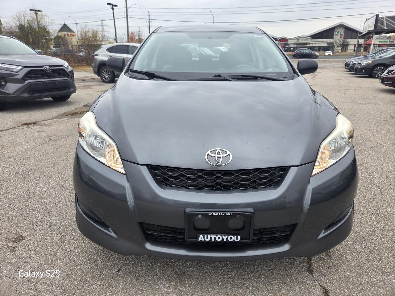 2012 Toyota Matrix AUTO AIR ABS BLUE TOOTH LOW KM $12,688.00 Photo