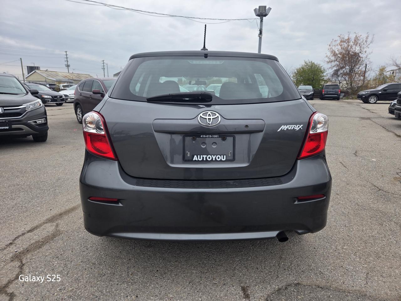 2012 Toyota Matrix AUTO AIR ABS BLUE TOOTH LOW KM $12,688.00 Photo