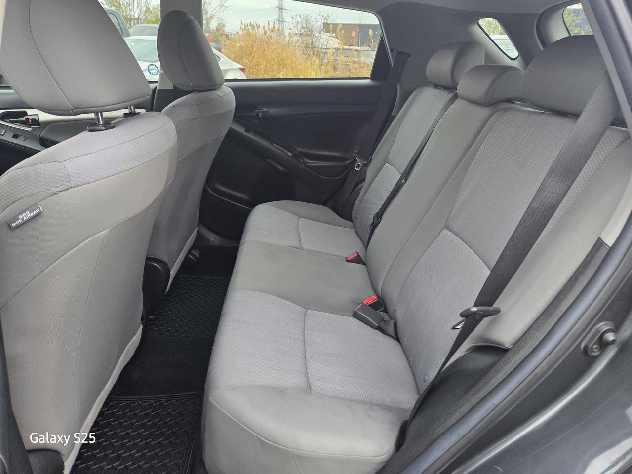 2012 Toyota Matrix AUTO AIR ABS BLUE TOOTH LOW KM $11,688.00 Photo