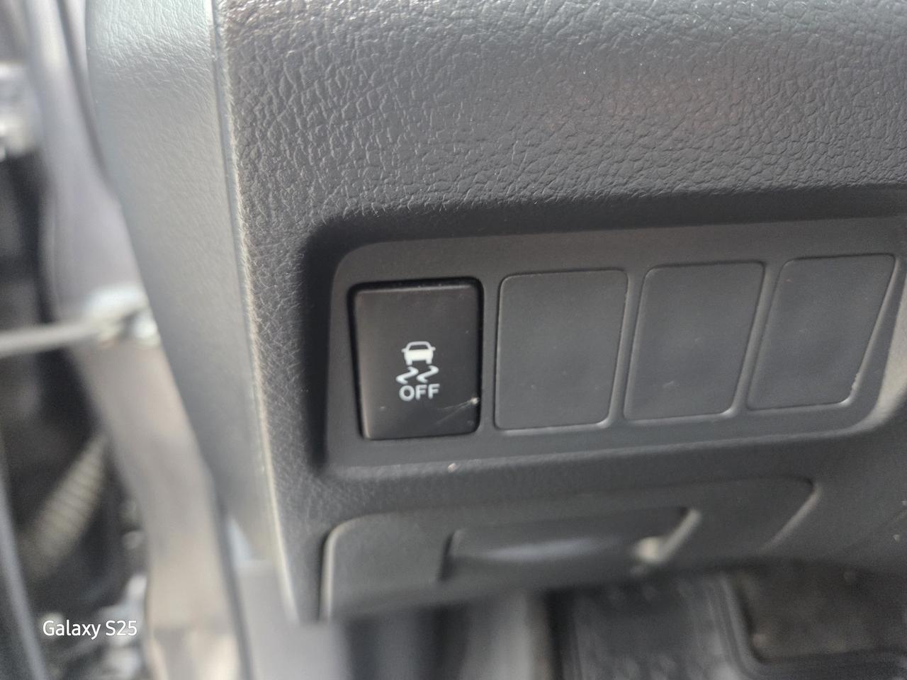 2012 Toyota Matrix AUTO AIR ABS BLUE TOOTH LOW KM $11,688.00 Photo