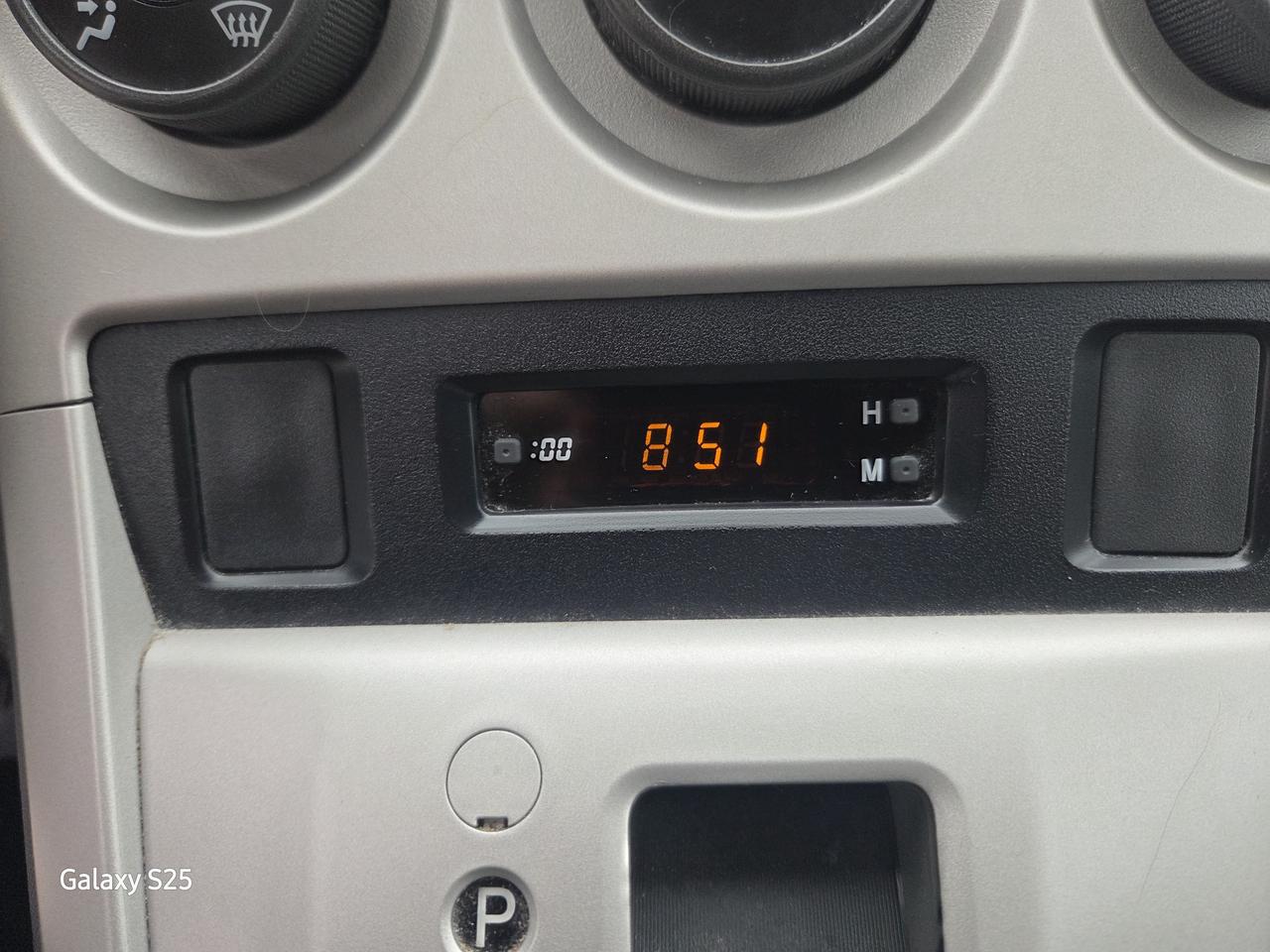 2012 Toyota Matrix AUTO AIR ABS BLUE TOOTH LOW KM $11,688.00 Photo