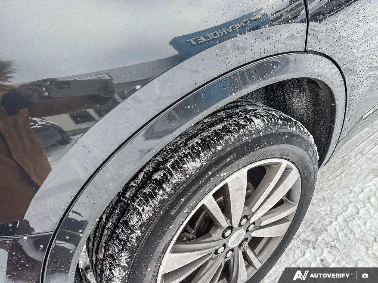 2021 Cadillac XT6 Premium Luxury   LEATHER SEATING   DUAL SUNROOF Photo