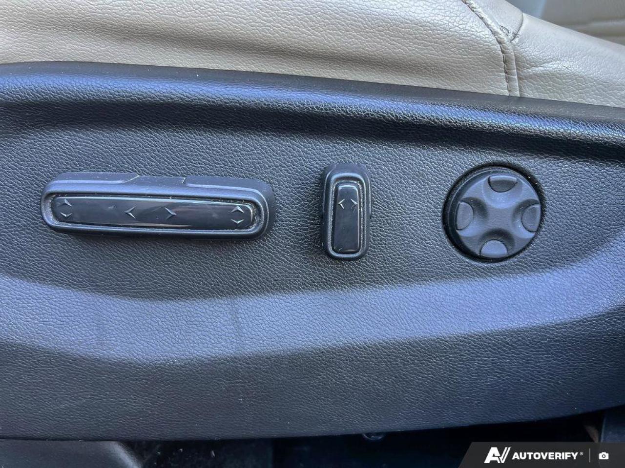 2017 Honda CR-V LEATHER   MOONROOF   AWD Photo