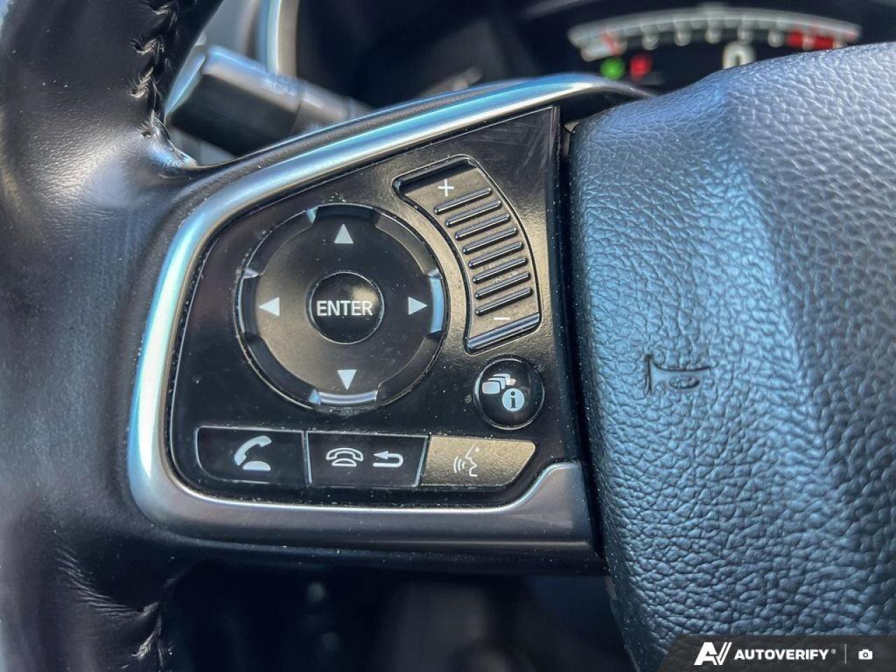 2017 Honda CR-V LEATHER   MOONROOF   AWD Photo