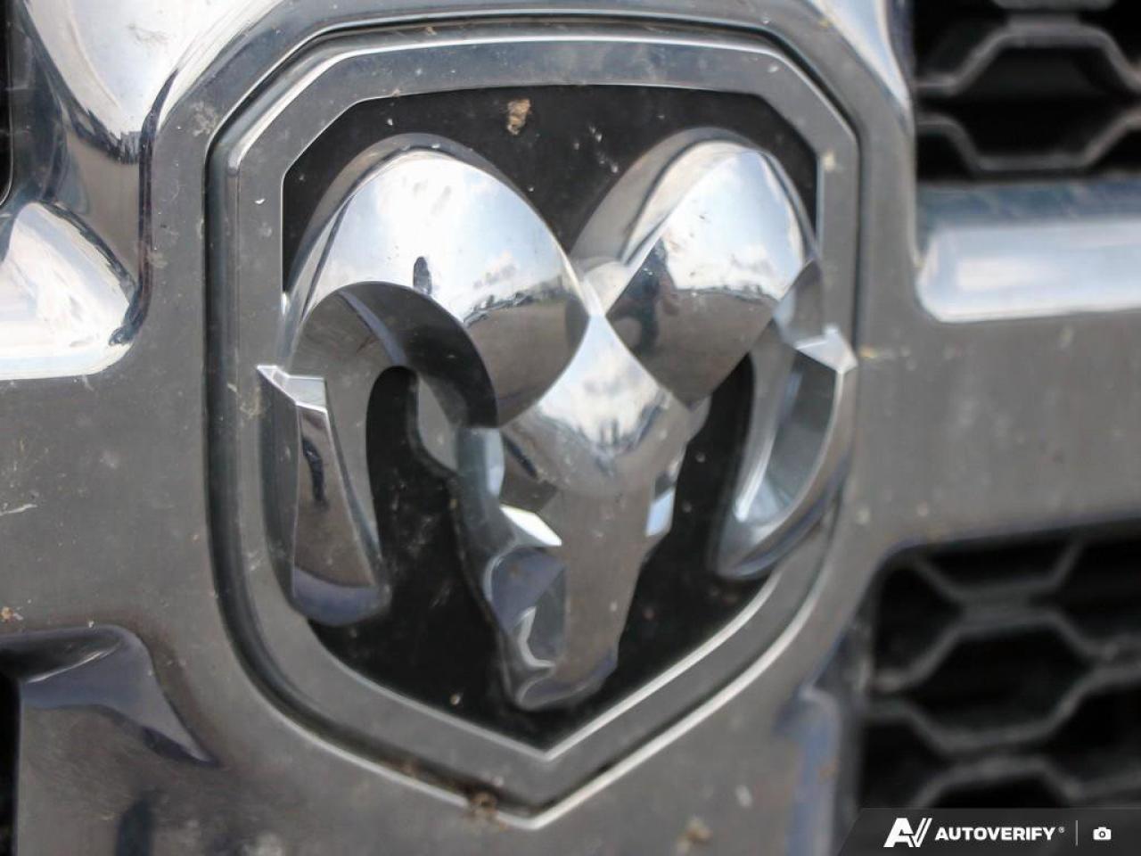 2016 RAM 1500 SLTSLT, CREW, 4X4, ECODIESEL, NAV, HEATED CLOTH, A Photo