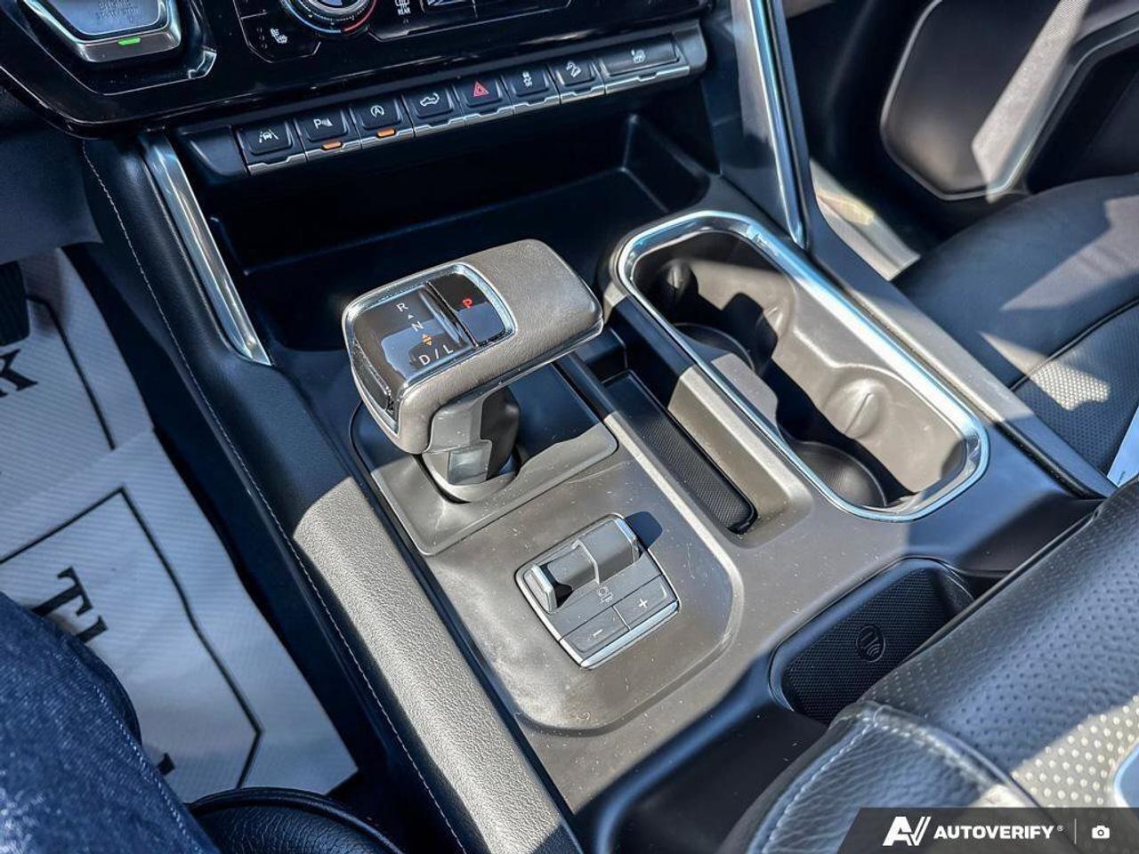 2022 GMC Sierra 1500 Denali   TONNEAU COVER, RUNNING BOARDS, Photo