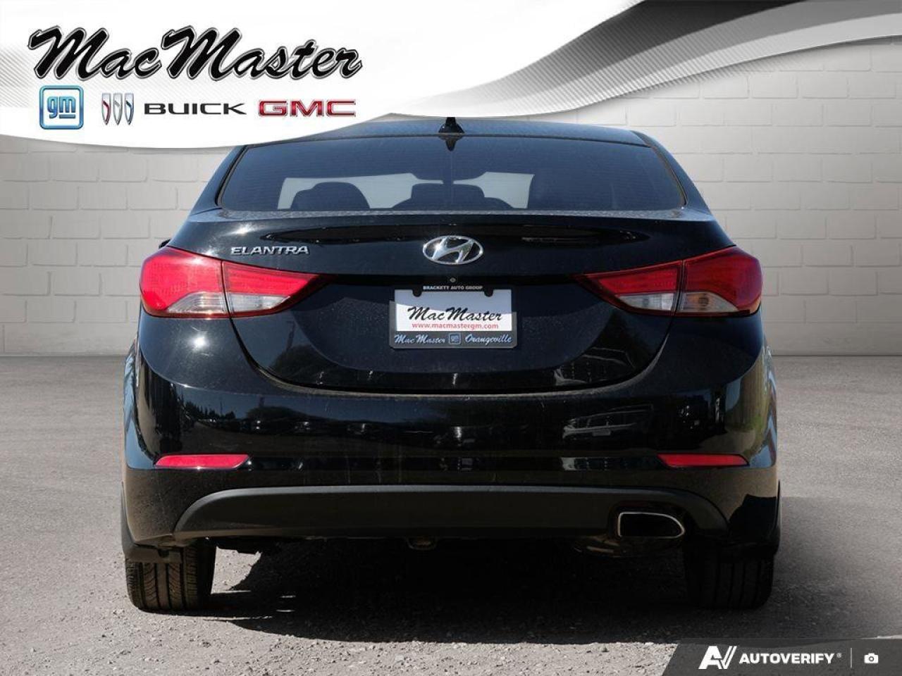 2016 Hyundai Elantra SportGLS, 2.0L, MANUAL, HEATED CLOTH, ROOF, CERTIF Photo