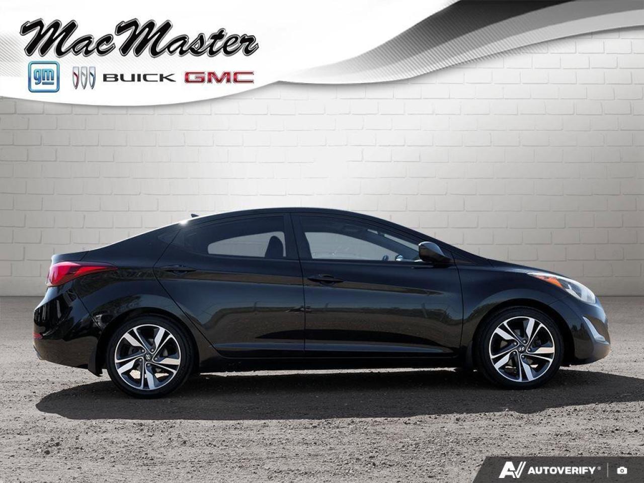 2016 Hyundai Elantra SportGLS, 2.0L, MANUAL, HEATED CLOTH, ROOF, CERTIF Photo