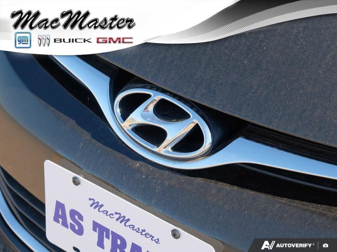 2016 Hyundai Elantra SportGLS, 2.0L, MANUAL, HEATED CLOTH, ROOF, CERTIF Photo