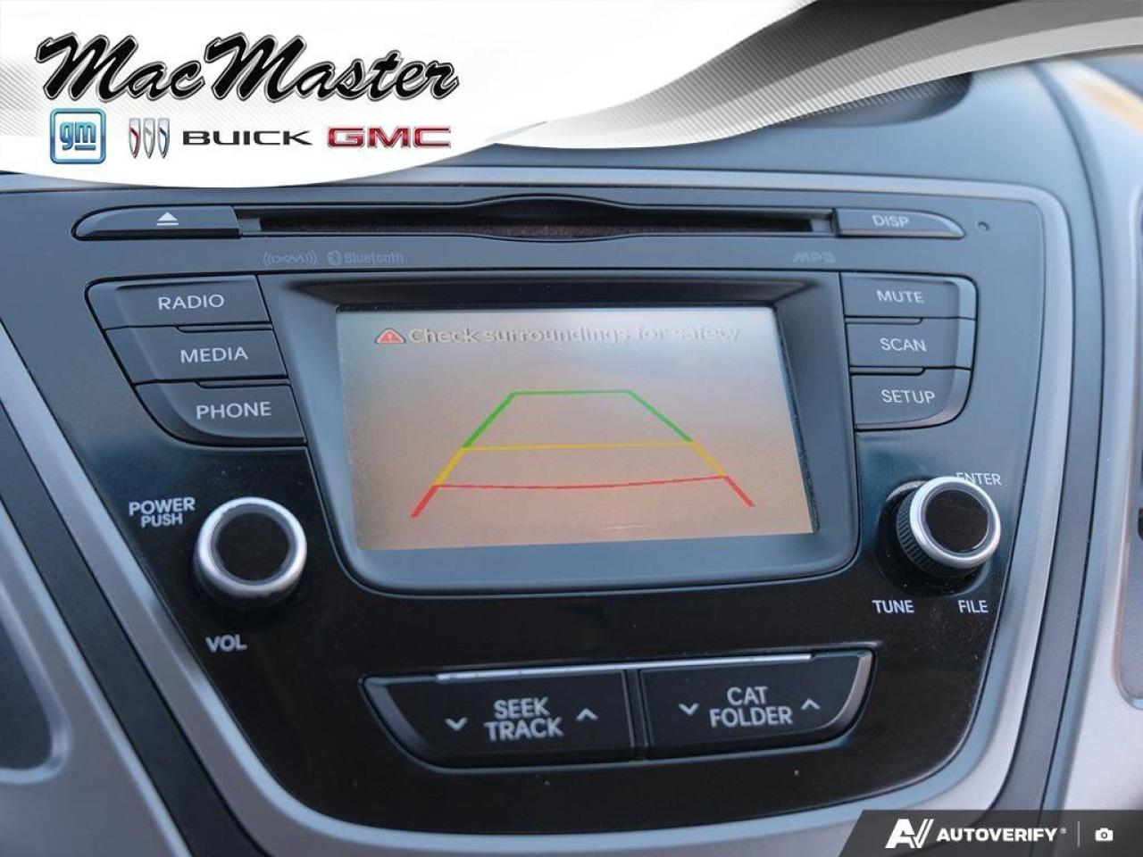 2016 Hyundai Elantra SportGLS, 2.0L, MANUAL, HEATED CLOTH, ROOF, CERTIF Photo