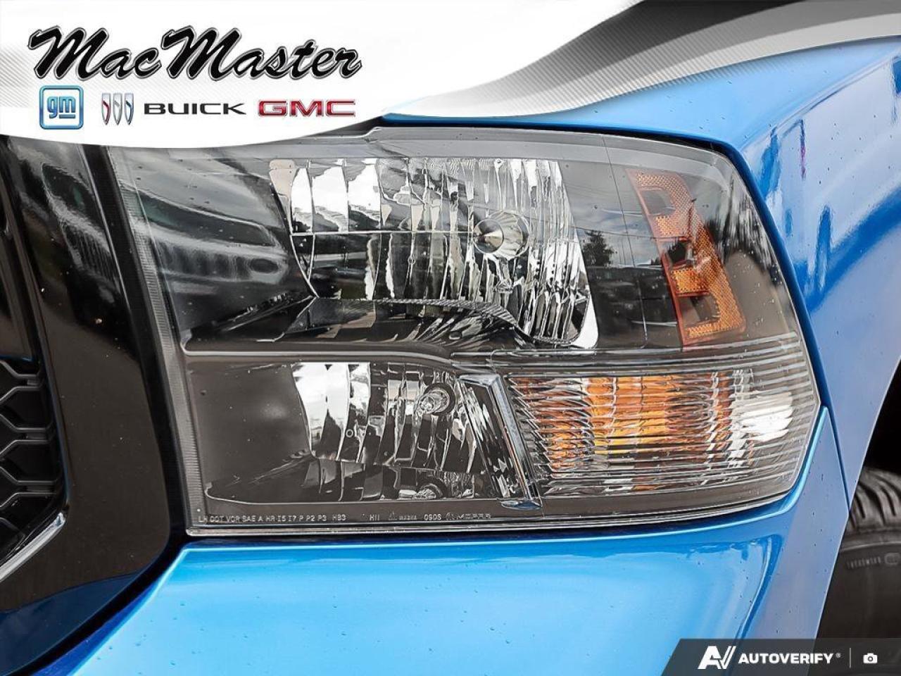 2022 RAM 1500 Classic ExpressBLACK EXPRESS, NIGHT, CREW, HEMI, 4X4, HEAT Photo