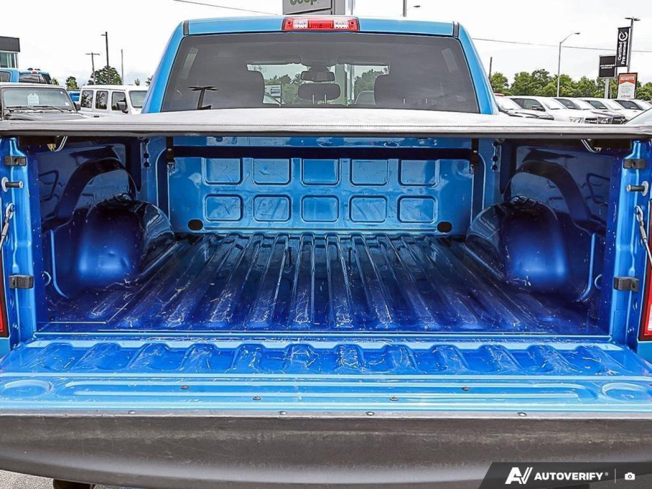 2022 RAM 1500 Classic ExpressBLACK EXPRESS, NIGHT, CREW, HEMI, 4X4, HEAT Photo