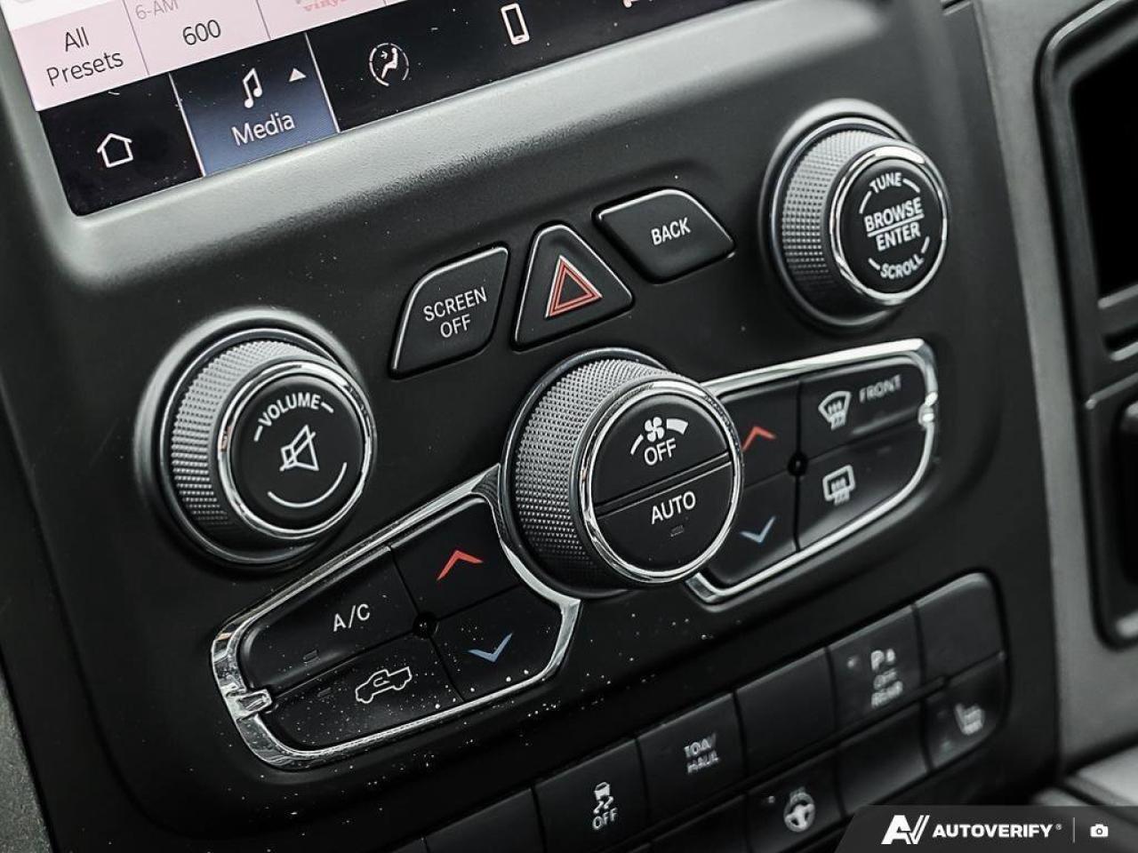 2022 RAM 1500 Classic ExpressBLACK EXPRESS, NIGHT, CREW, HEMI, 4X4, HEAT Photo