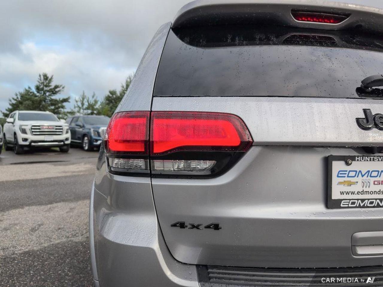2021 Jeep Grand Cherokee AltitudeCertified Pre-Owned   One Owner   Heated S Photo