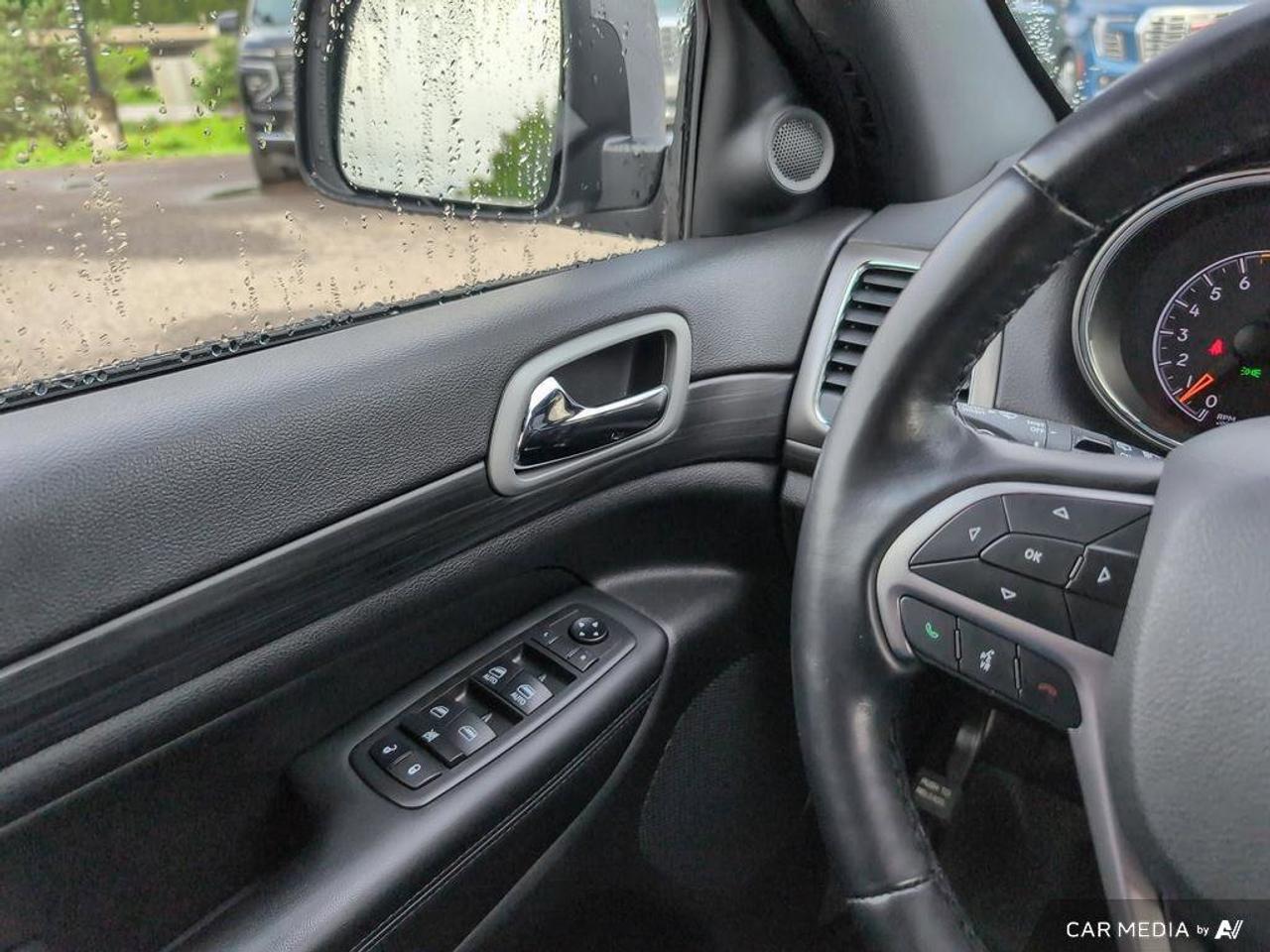 2021 Jeep Grand Cherokee AltitudeCertified Pre-Owned   One Owner   Heated S Photo