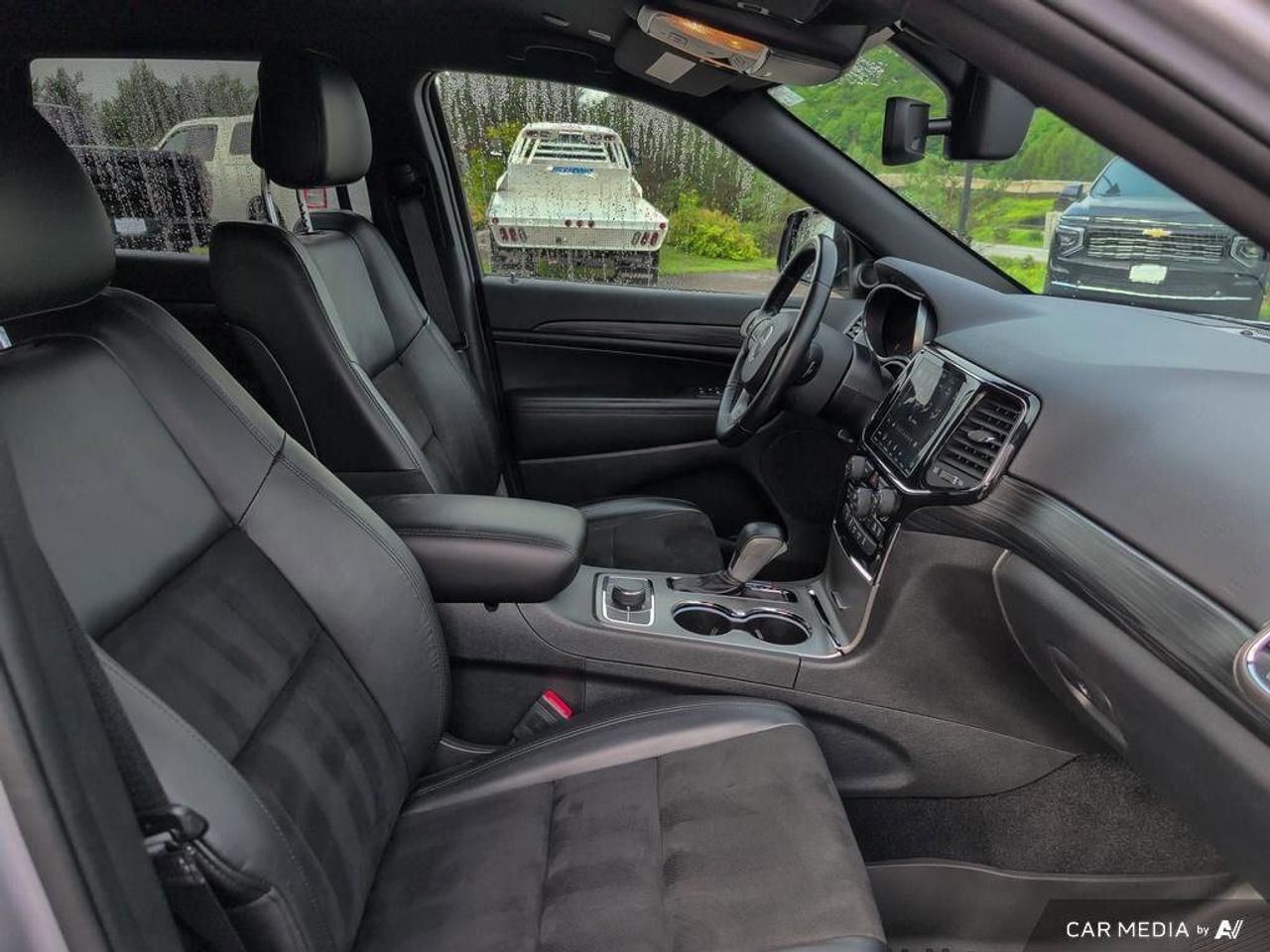 2021 Jeep Grand Cherokee AltitudeCertified Pre-Owned   One Owner   Heated S Photo