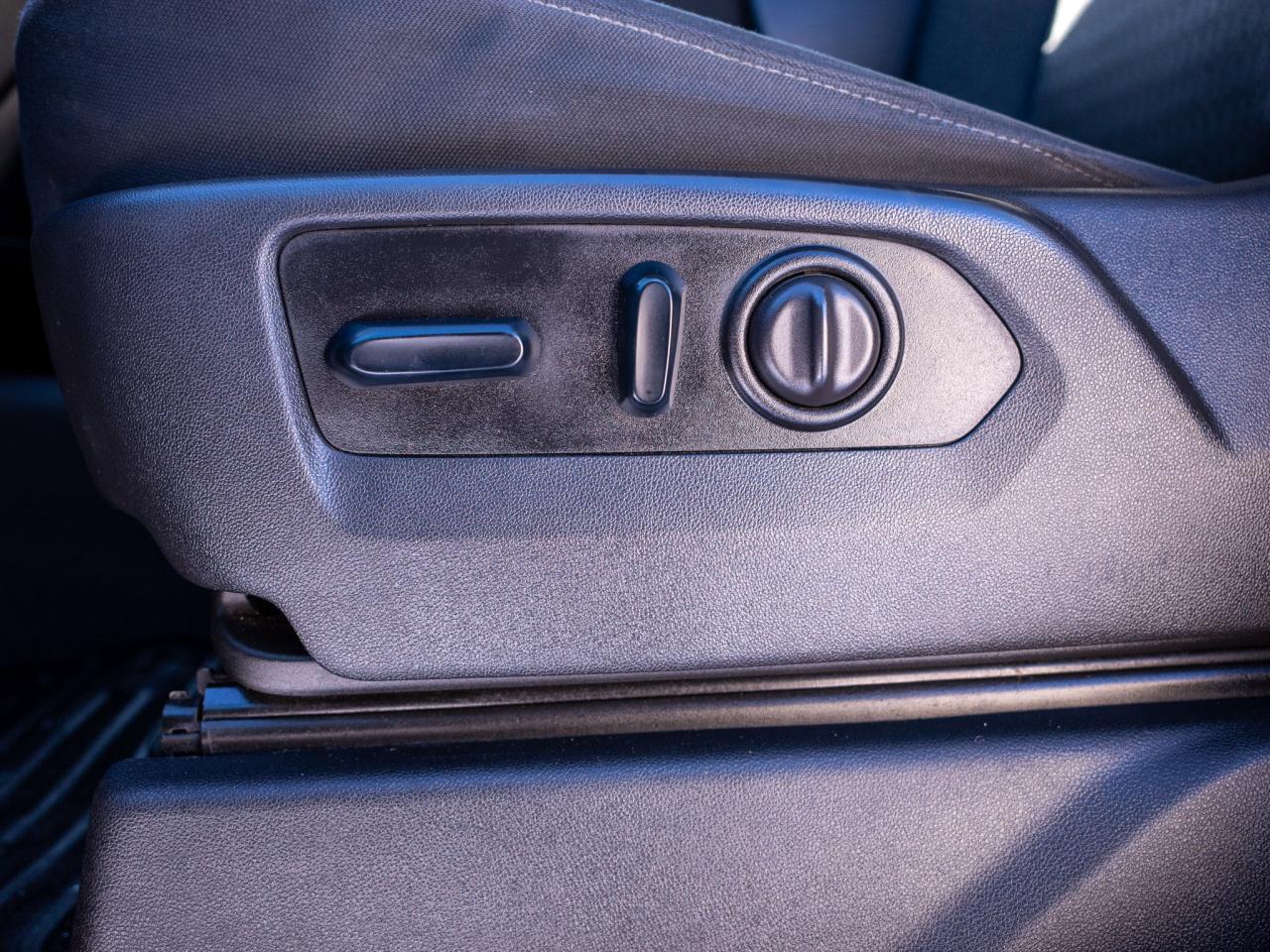 2023 Chevrolet SILVERADO 2500HD LT - 6.6 L V8 Gas Engine Photo