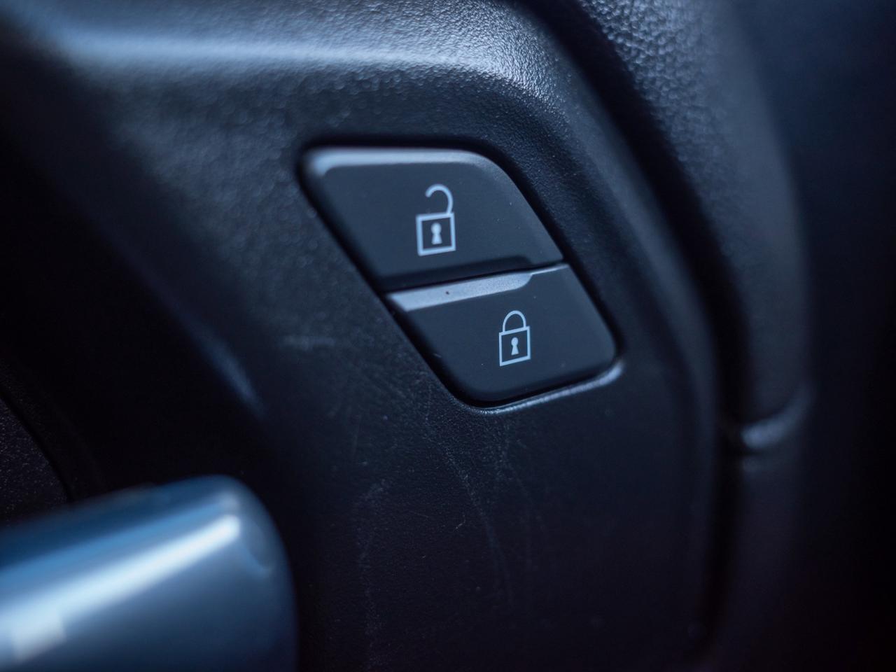 2023 Chevrolet SILVERADO 2500HD LT - 6.6 L V8 Gas Engine Photo