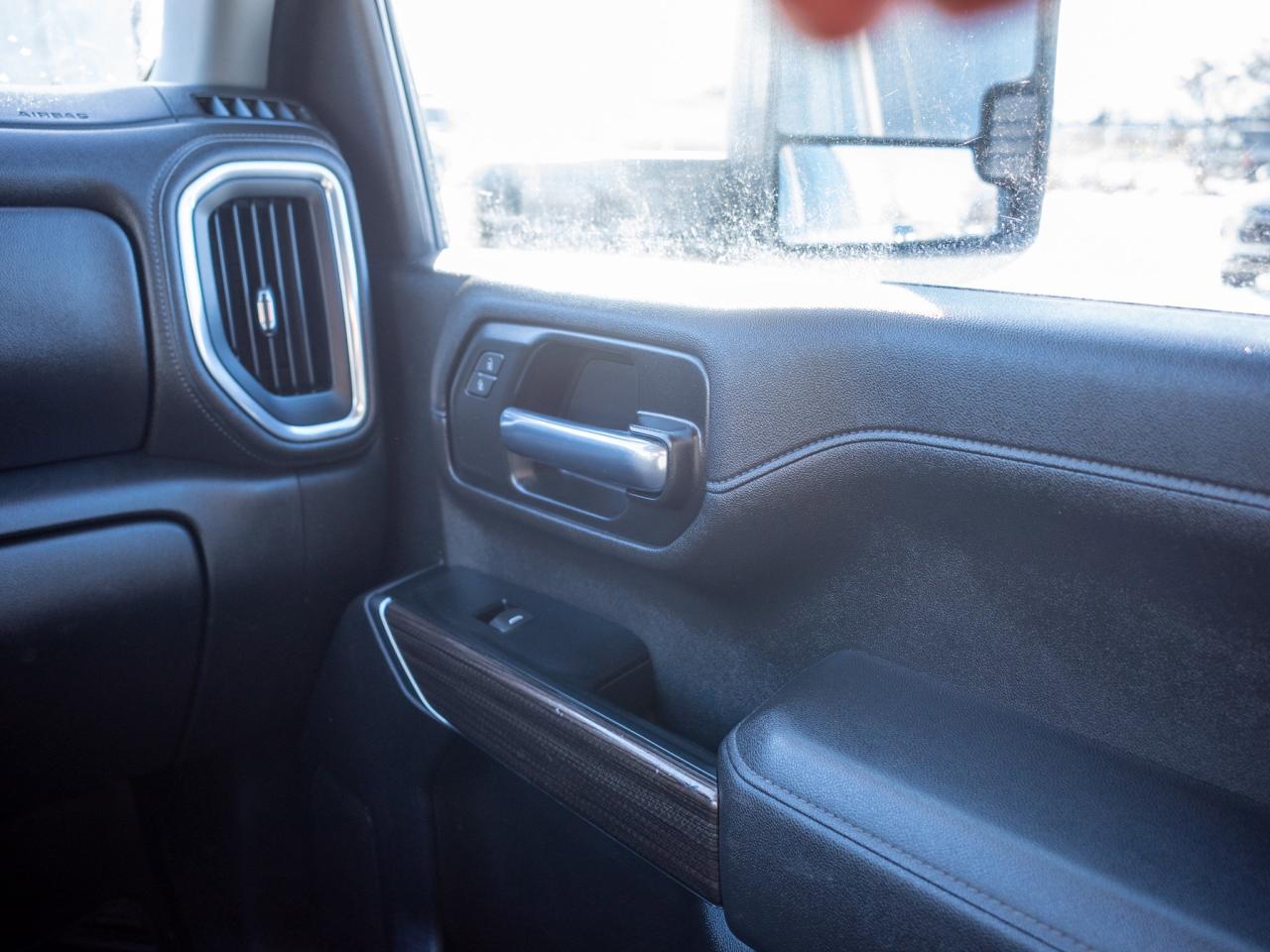 2023 Chevrolet SILVERADO 2500HD LT - 6.6 L V8 Gas Engine Photo