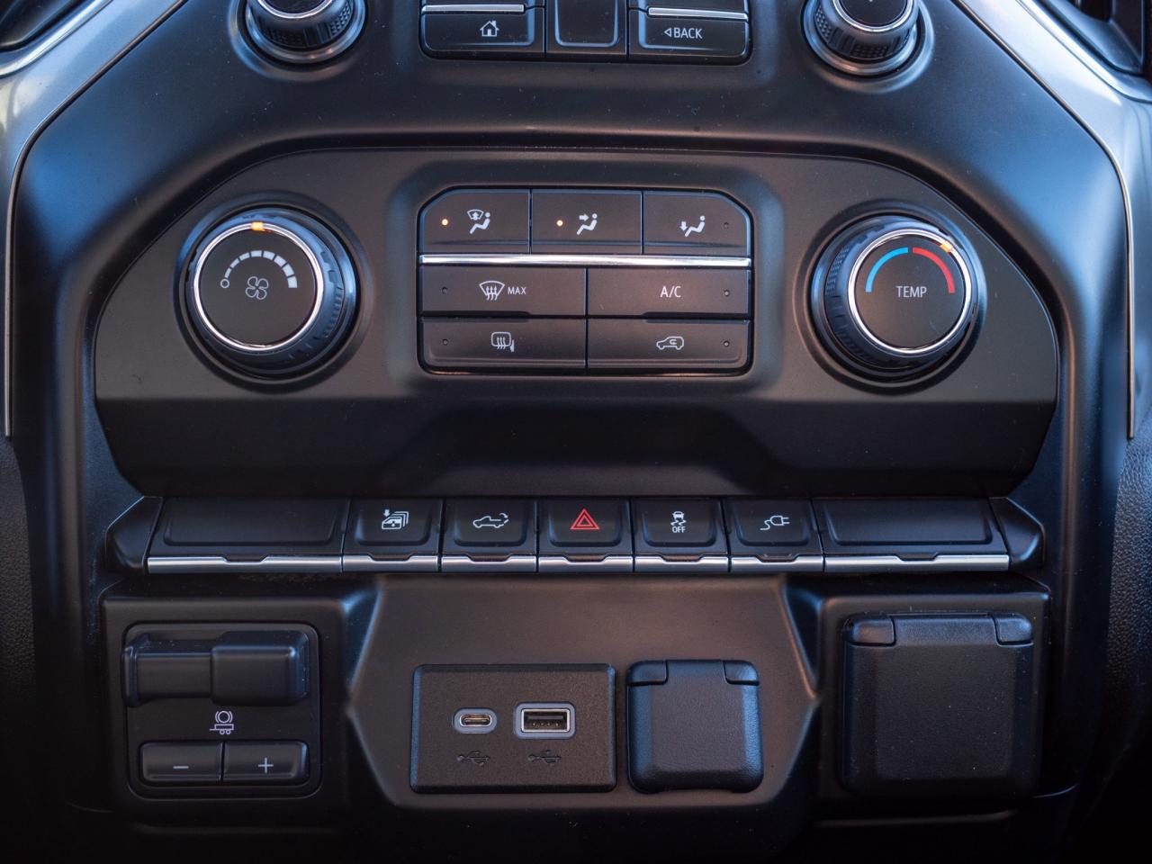 2023 Chevrolet SILVERADO 2500HD LT - 6.6 L V8 Gas Engine Photo